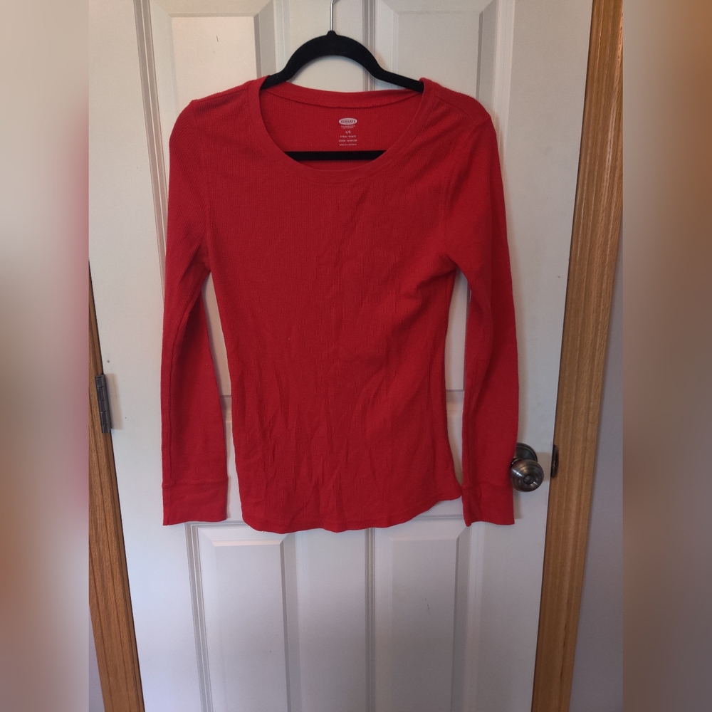 Old Navy Red Fitted Long Sleeve Tee